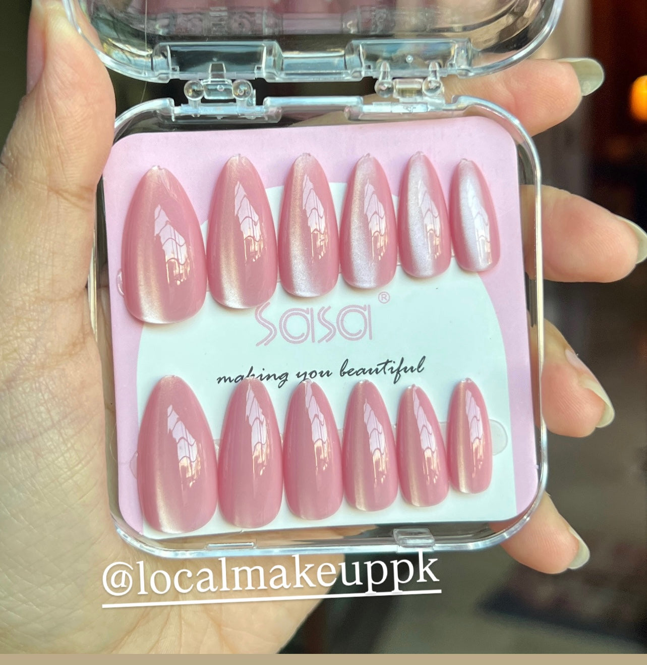 Sasa Cat Eye Press On Nails