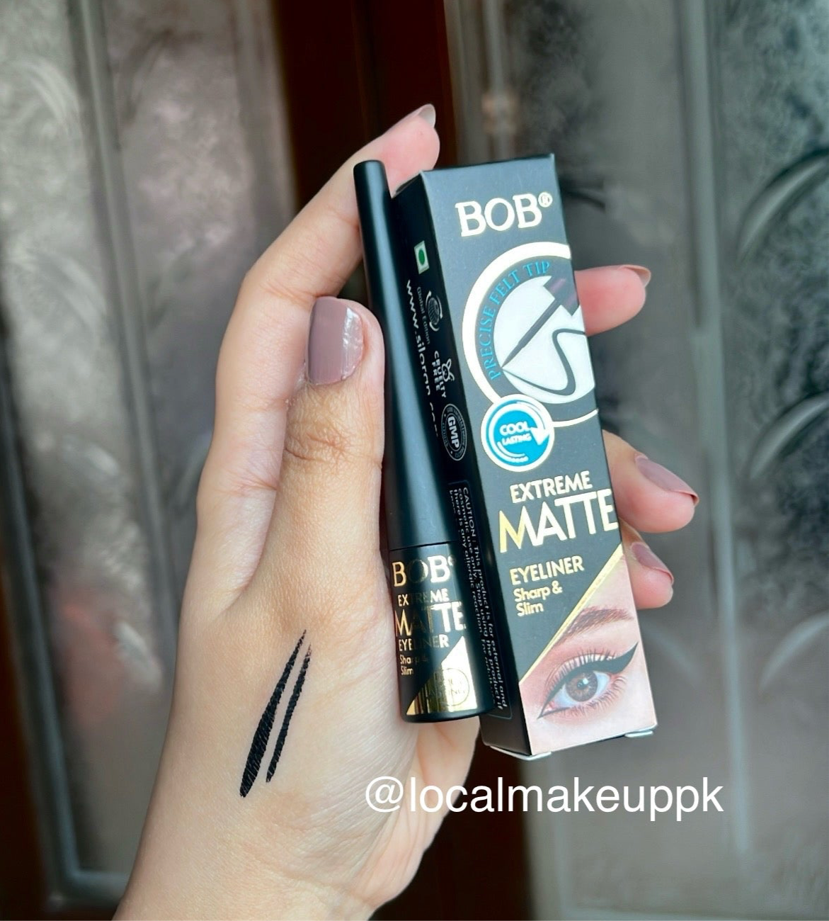 Bob Extreme Matte Eyeliner