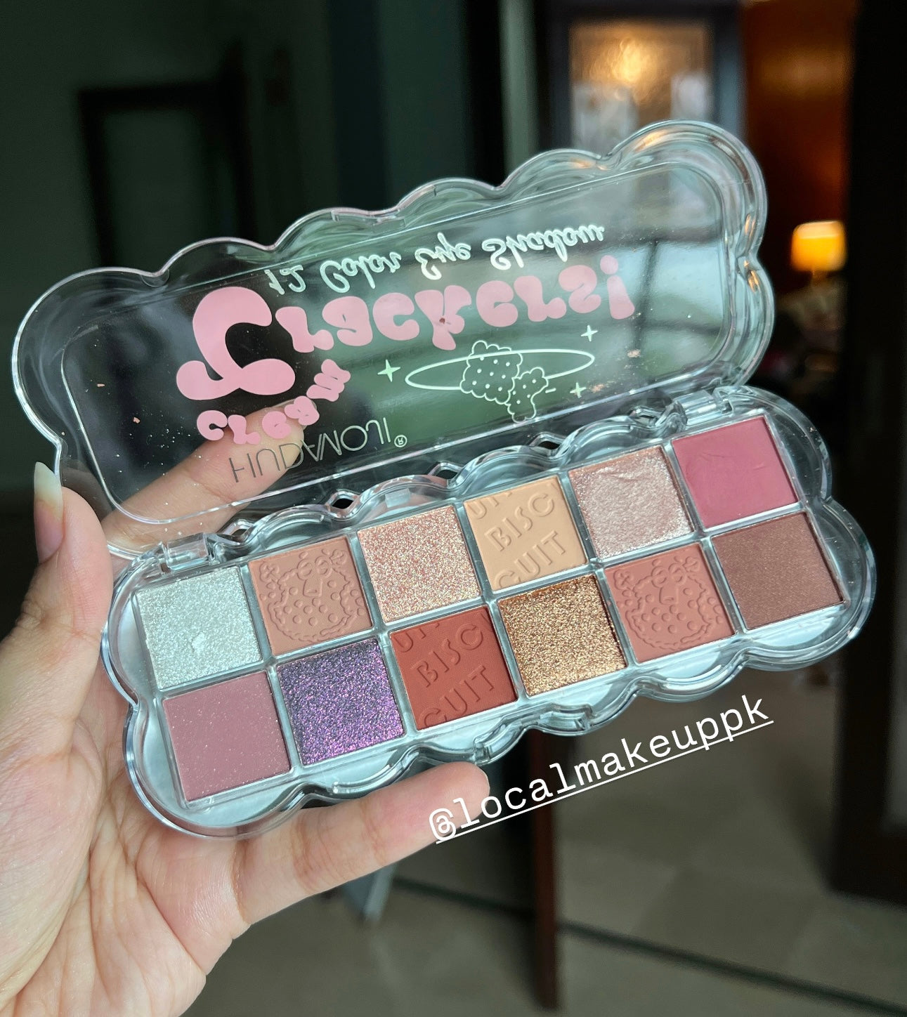 Hudamoji Crackers Eyeshadow Palette