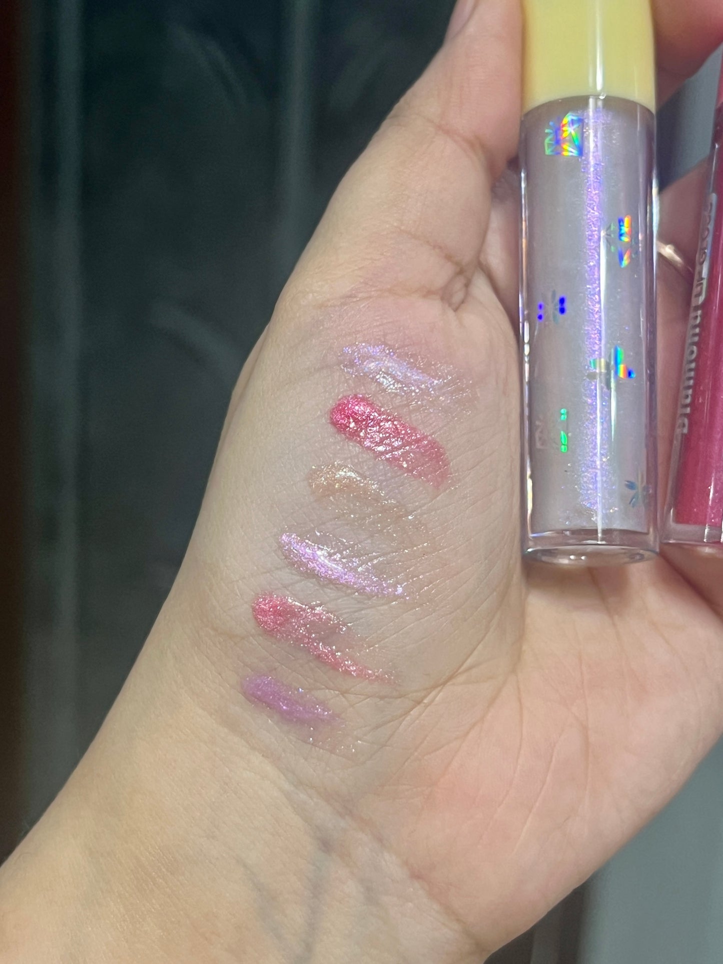 Hudamoji Shimmer Gloss