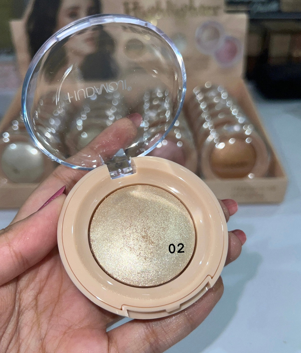 Hudamoji Shimmer Highlighter