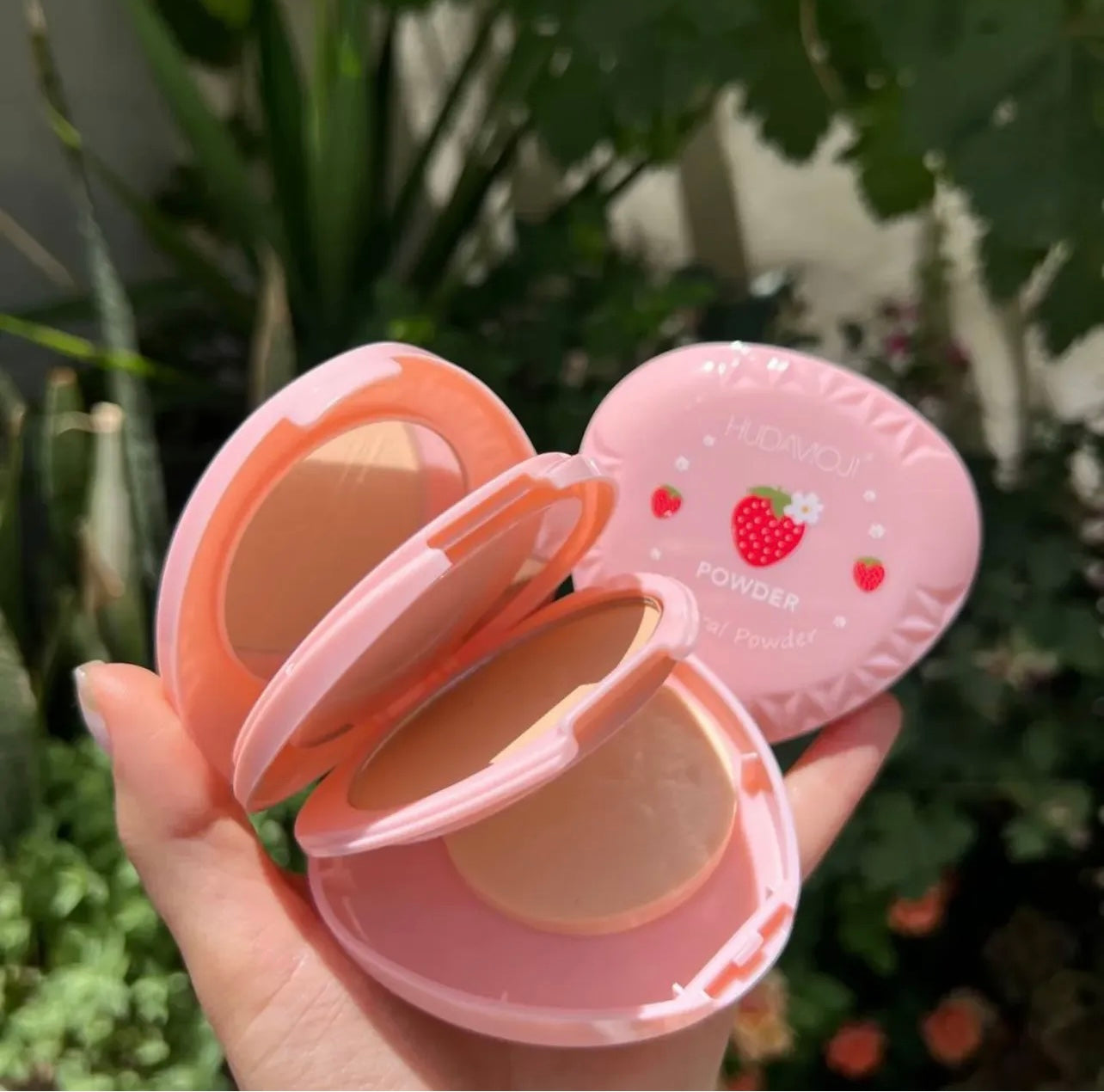 Hudamoji Strawberry Compact Powder