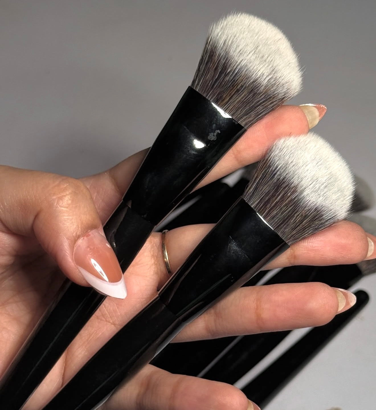 Ayesha Favorites Blush Brush