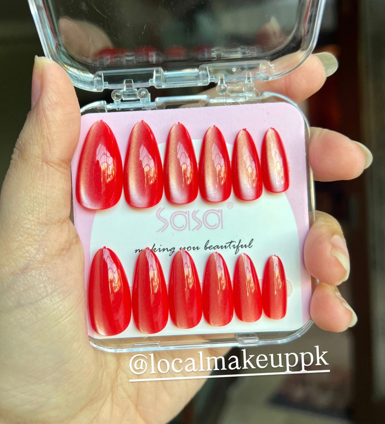 Sasa Cat Eye Press On Nails