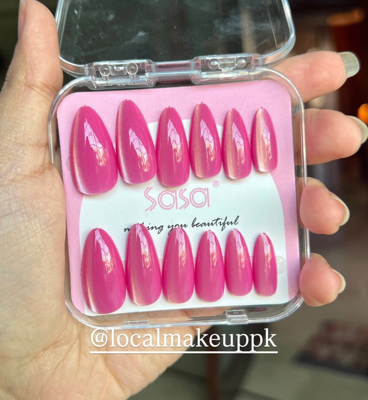 Sasa Cat Eye Press On Nails