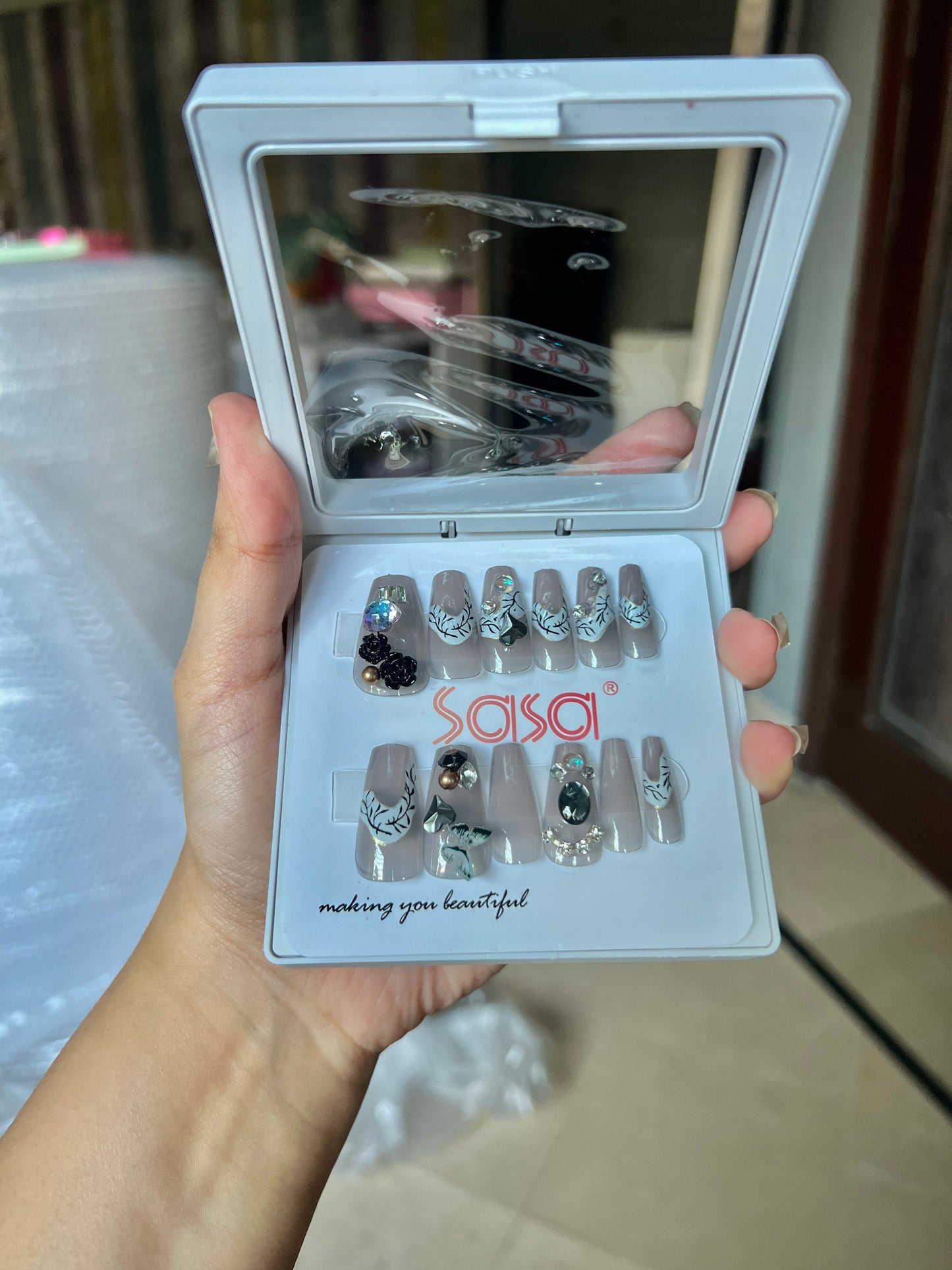 Sasa Fancy Nails