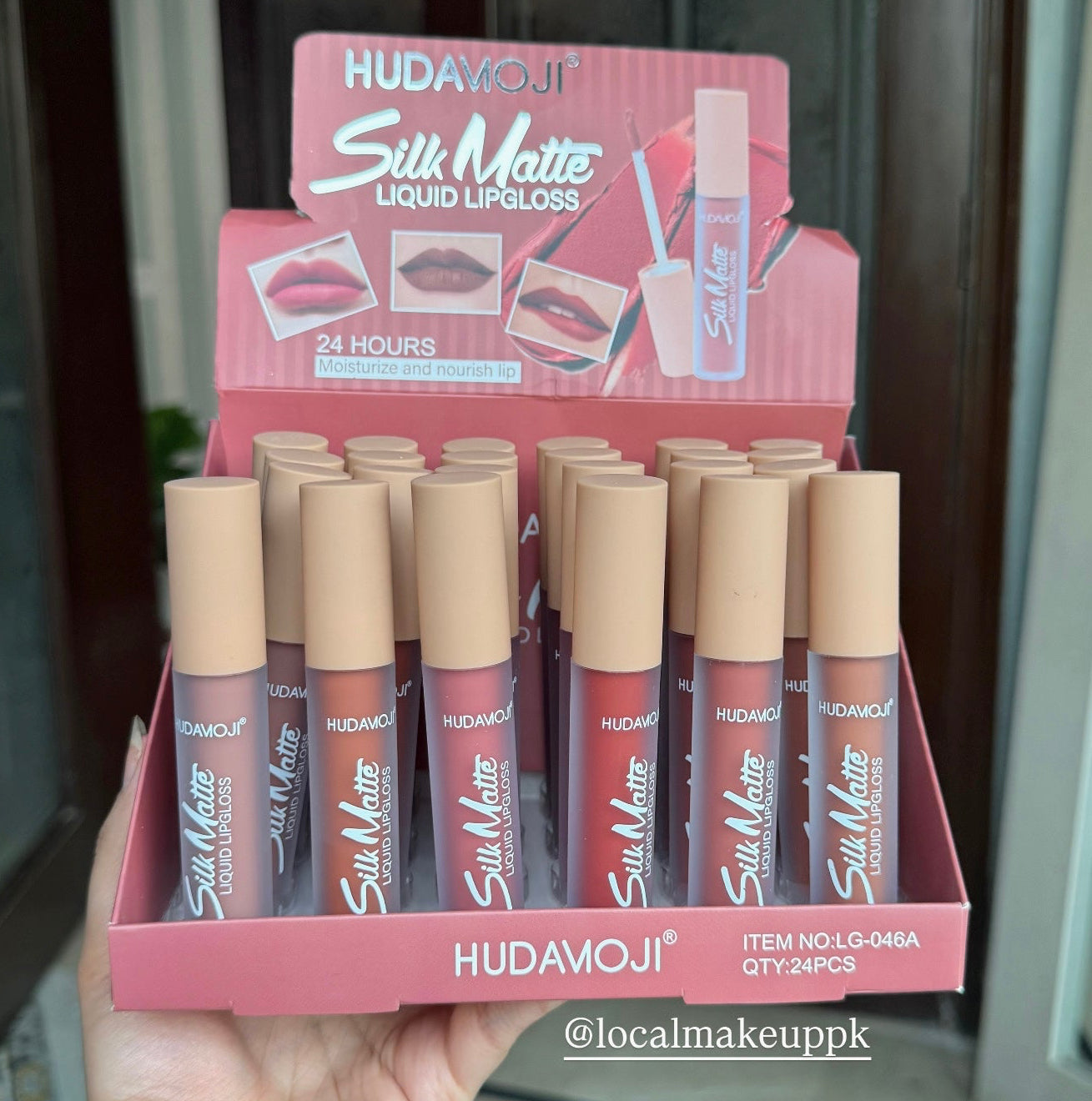 Hudamoji Silk Matte Liquid Lipstick