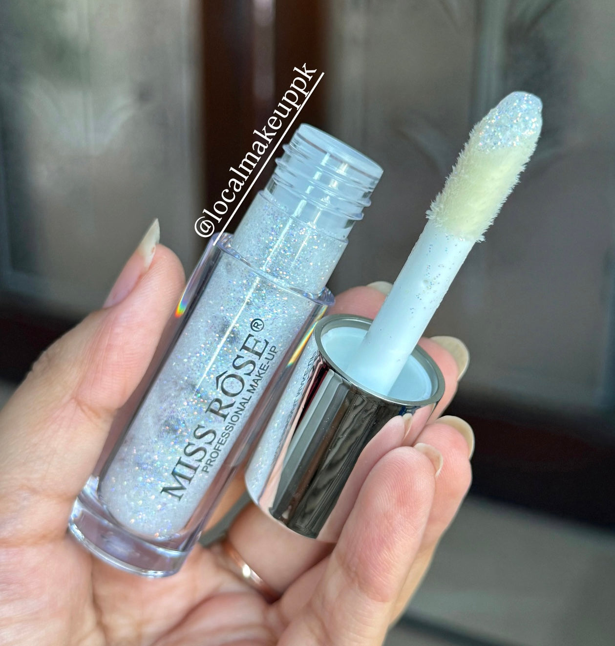 Miss Rose Liquid Glitter Eyeshadow