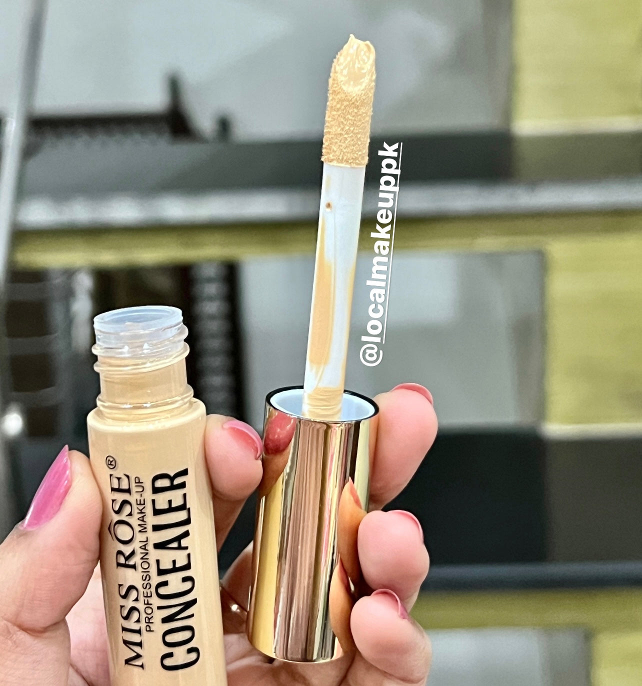 Miss Rose 24H Hydration Concealer