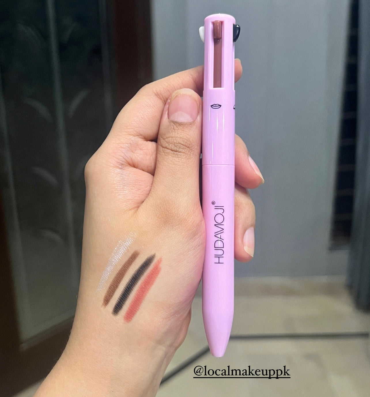 Hudamoji 4 in 1 Makeup Pen