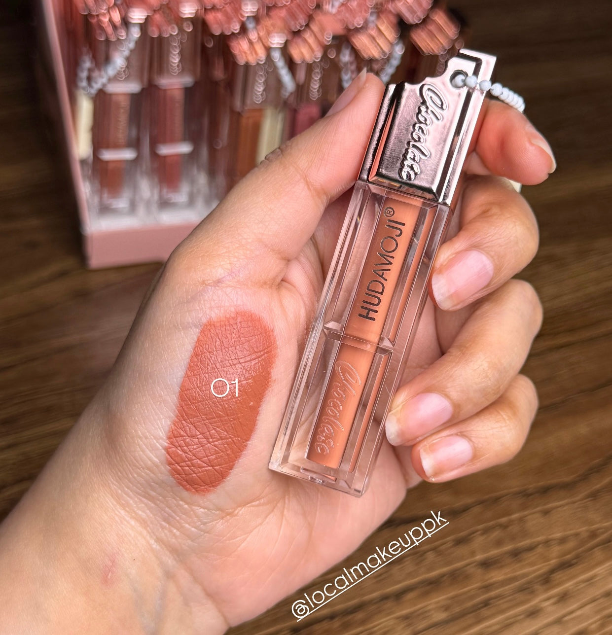 Hudamoji Chocolate Liquid Lipstick