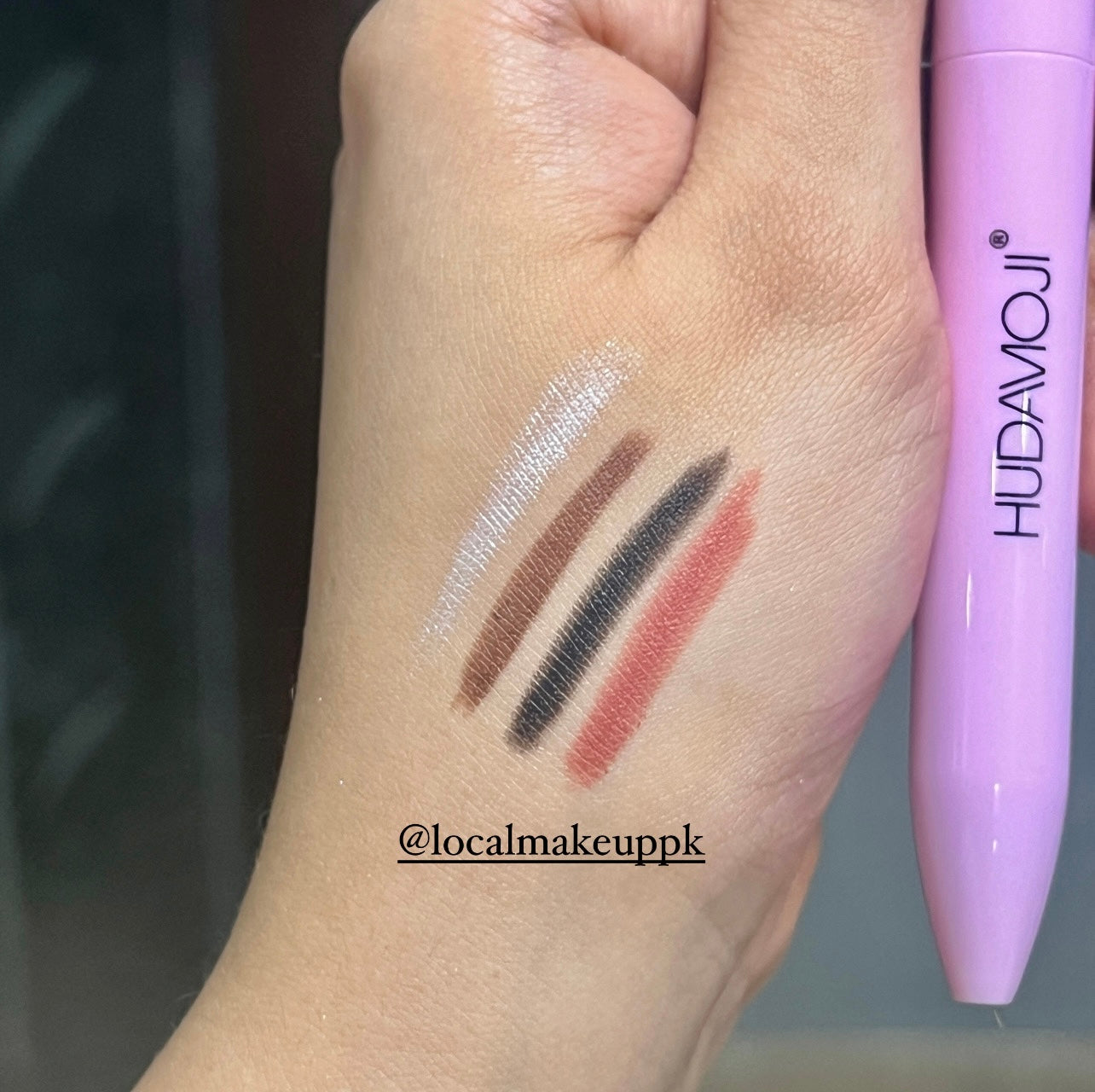 Hudamoji 4 in 1 Makeup Pen