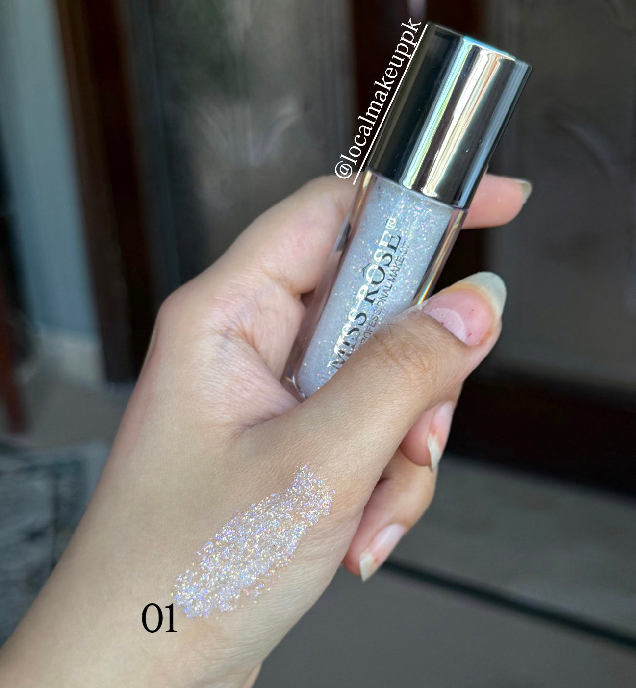 Miss Rose Liquid Glitter Eyeshadow