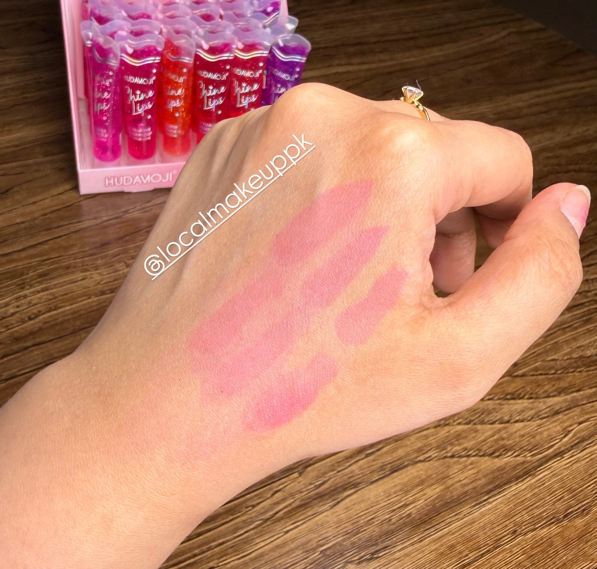 Hudamoji Shine Lip Gloss
