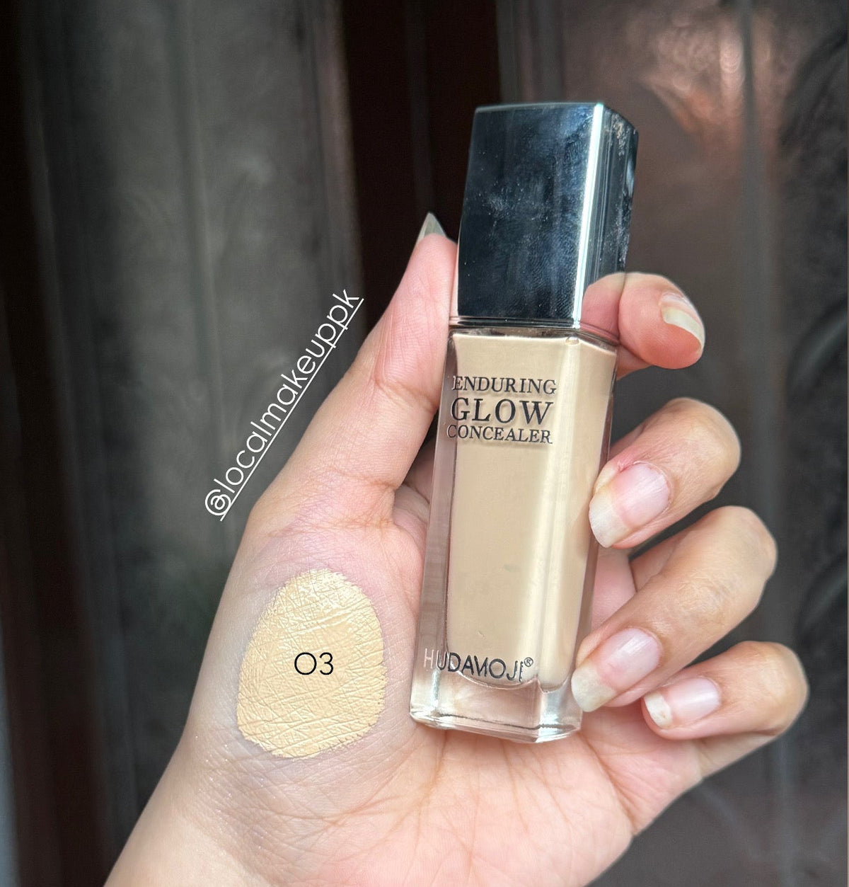 Hudamoji Enduring Glow Concealer