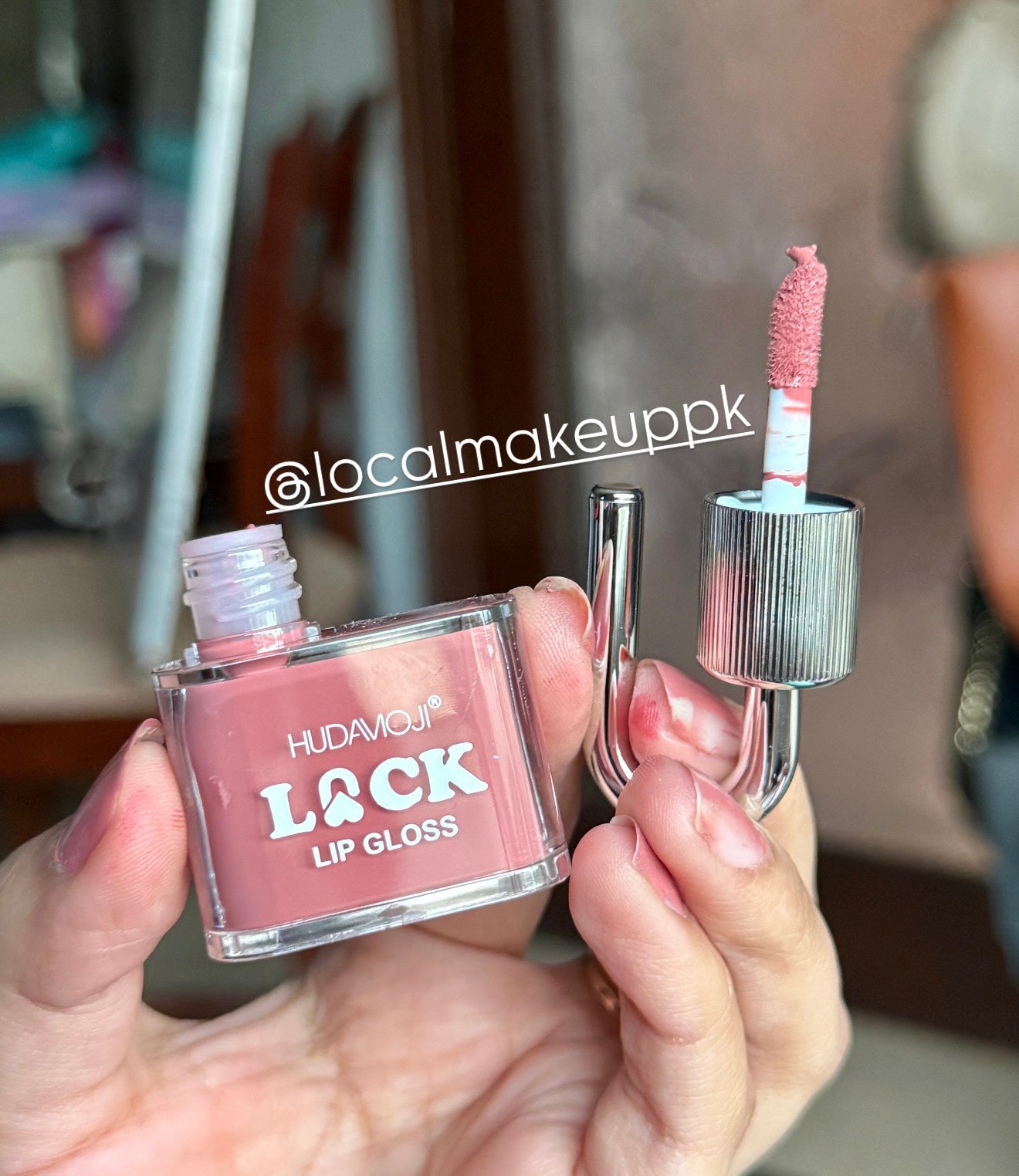 Hudamoji Lock Liquid Lipstick 🔒