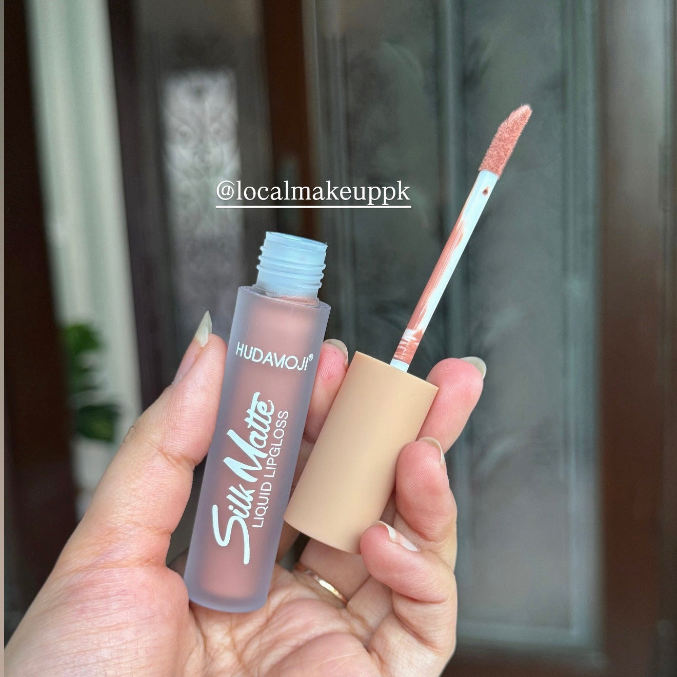 Hudamoji Silk Matte Liquid Lipstick