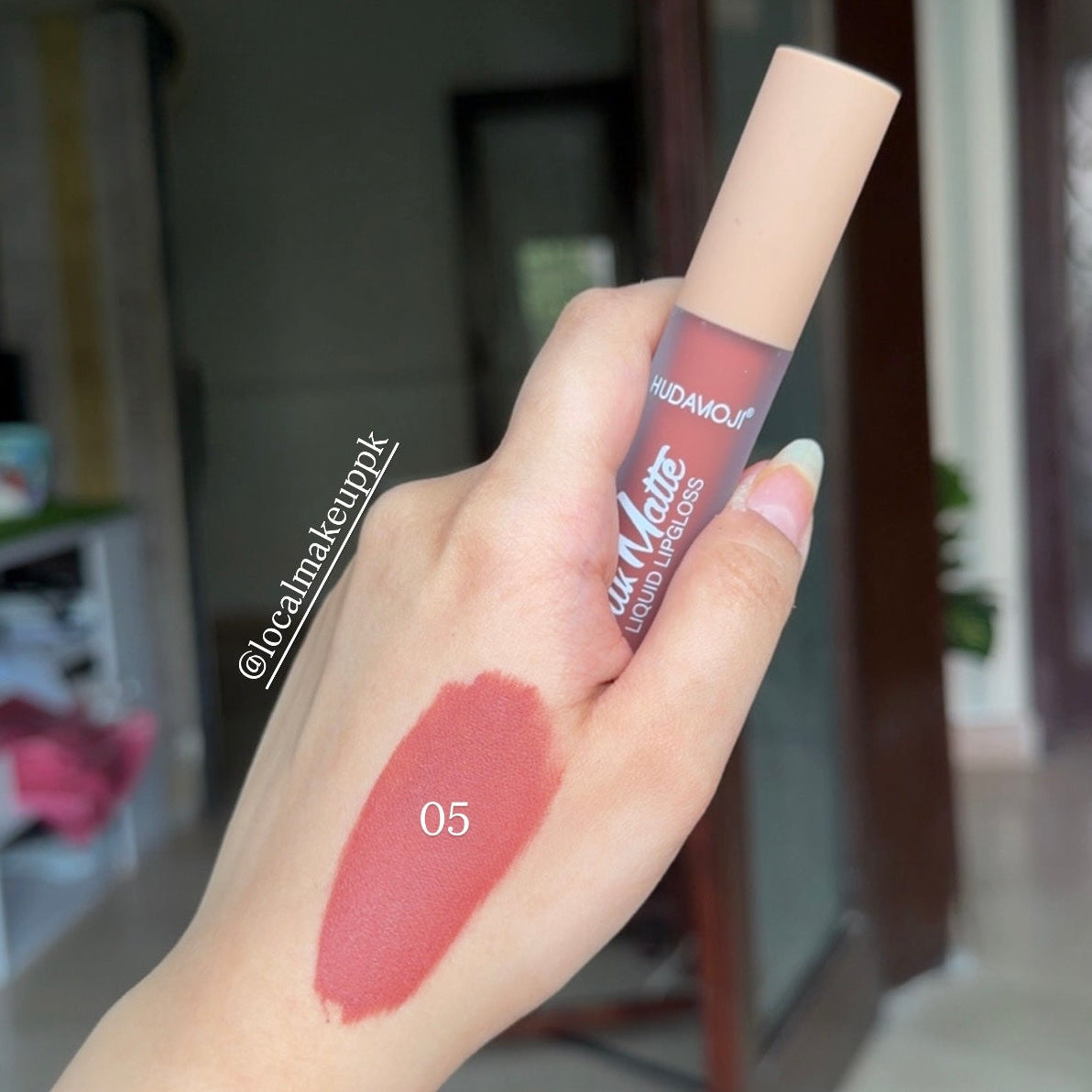 Hudamoji Silk Matte Liquid Lipstick