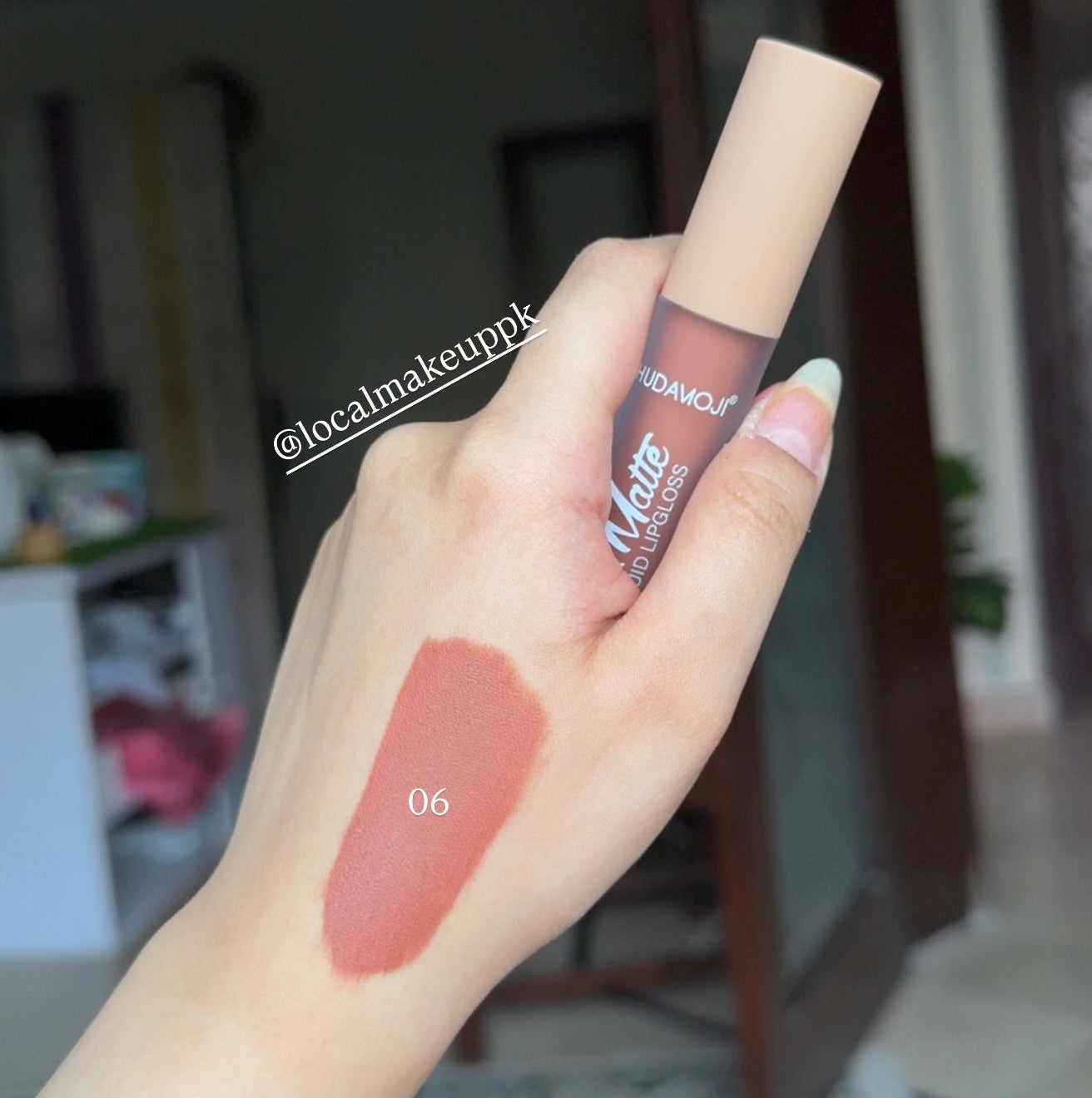 Hudamoji Silk Matte Liquid Lipstick