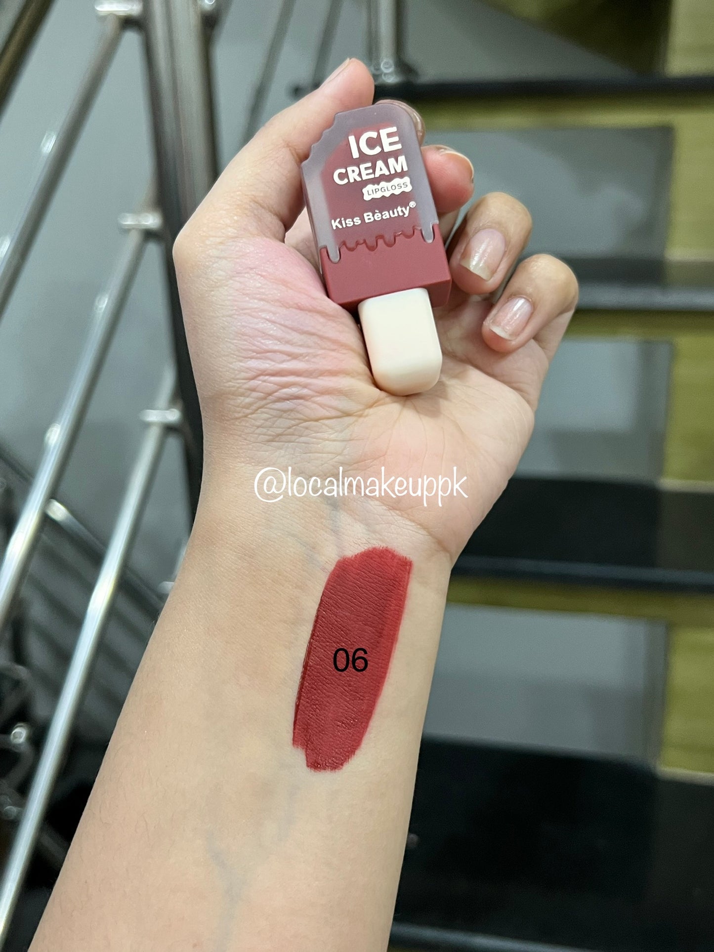 Kiss Beauty Icecream Liquid Lipstick