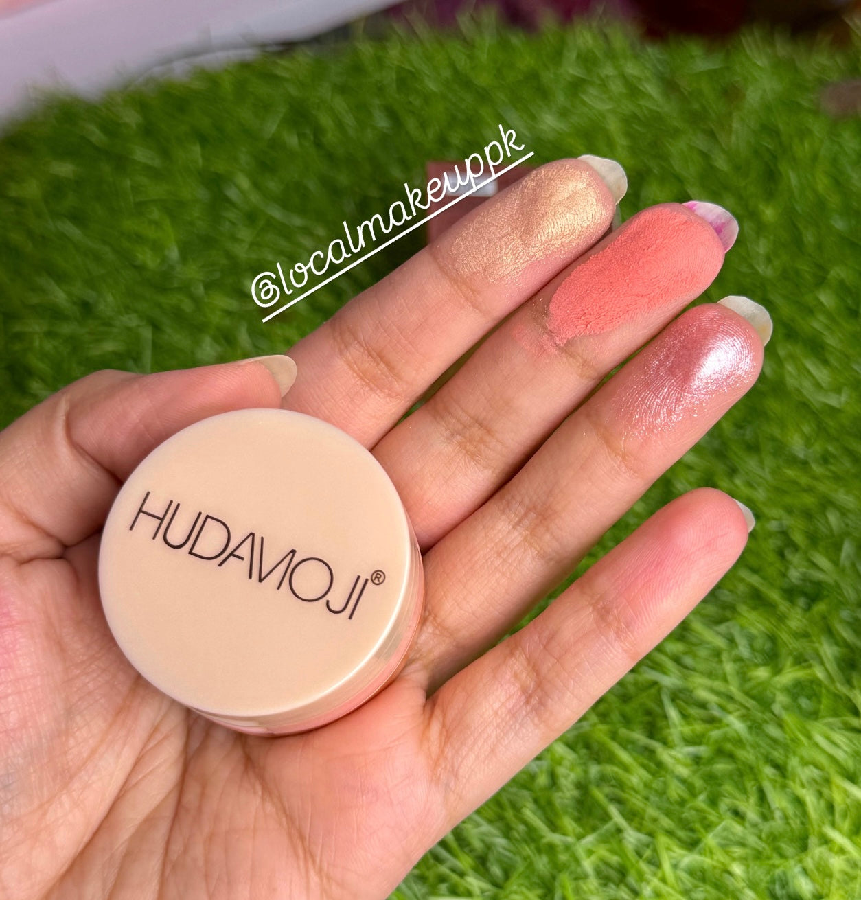 Hudamoji 3 in 1 Blush Highlighter Kit