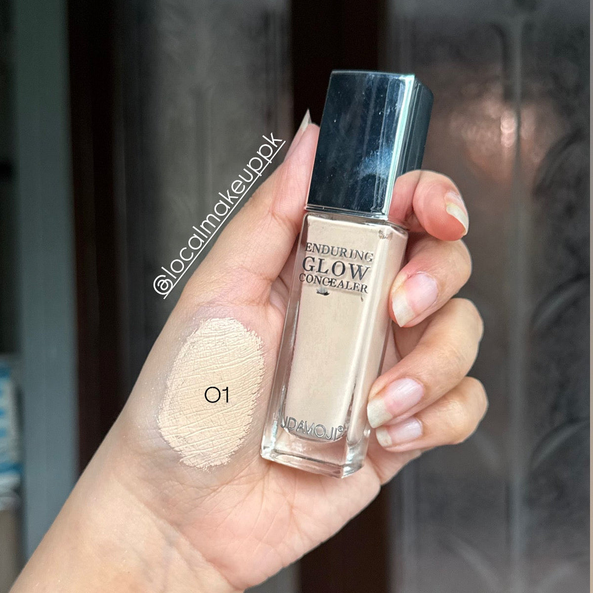 Hudamoji Enduring Glow Concealer